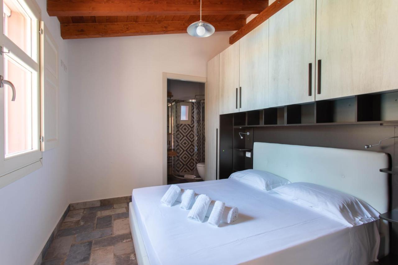 Maison Belle Epoque & Suites 오리스타노 외부 사진